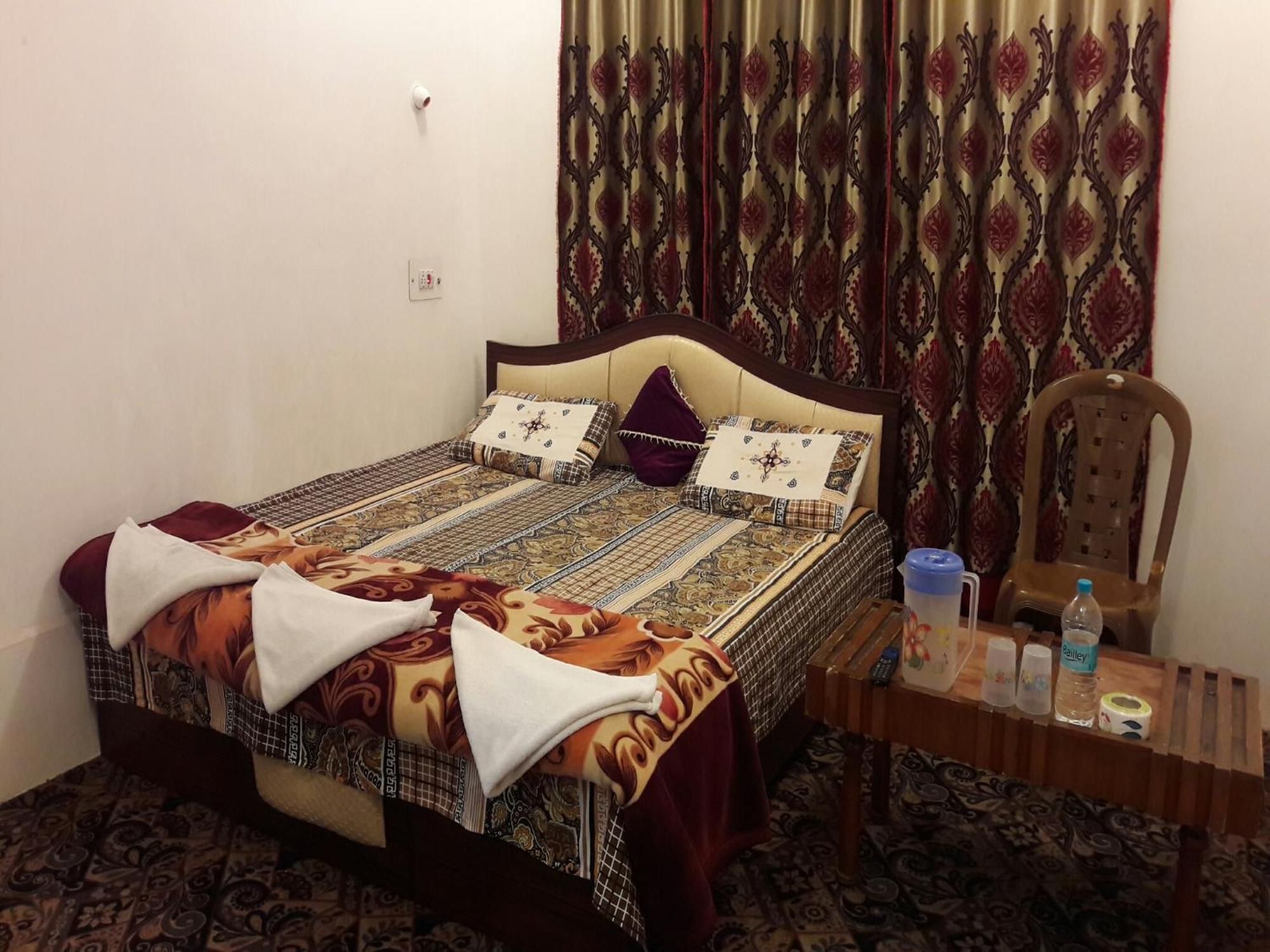 Fabulous Kashmir Srinagar Hotel Eksteriør billede